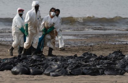 The spill has dealt a blow to tourism in Peru's popular resort of Ancon, and also business