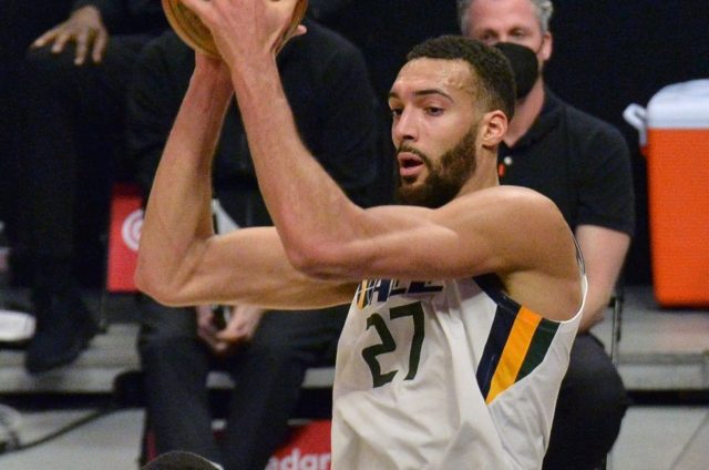 Utah Jazz center Rudy Gobert tests positive for COVID-19