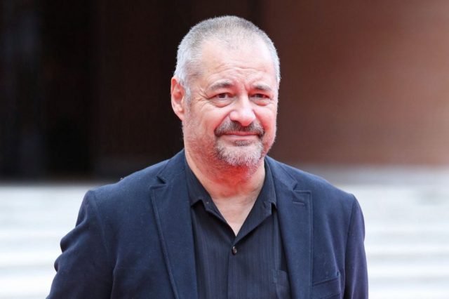 'Bigbug' trailer teases robot uprising in Jean-Pierre Jeunet film