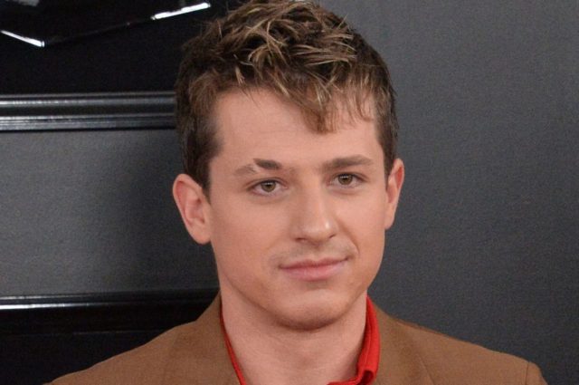Charlie Puth tries to win back an ex in 'Light Switch' music video