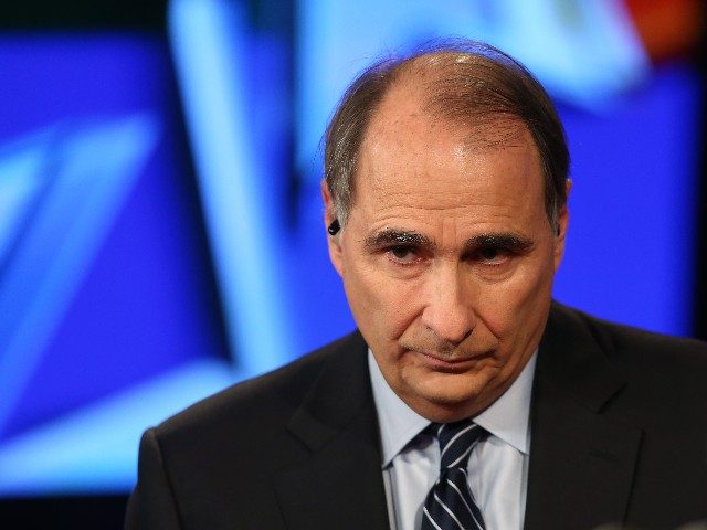 Political analyst David Axelrod attends a Democratic presidential debate sponsored by CNN and Facebook at Wynn Las Vegas on October 13, 2015 in Las Vegas, Nevada. Five Democratic presidential candidates are participating in the party's first presidential debate. (Photo by Joe Raedle/Getty Images)