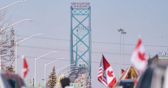 Canadian Truckers Intensify Blockade of Top U.S.-Canada Border Crossing