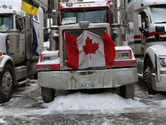 Trucks parked in downtown Ottawa continue to protest Covid-19 vaccine mandates and restric