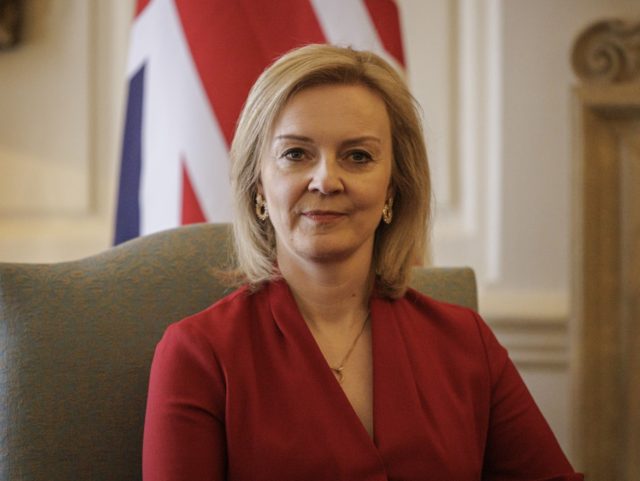 LONDON, ENGLAND - FEBRUARY 11: UK Foreign Secretary Liz Truss during a meeting at No 1 Carlton Gardens on February 11, 2022 in London, England. (Photo by Rob Pinney - WPA Pool/Getty Images)