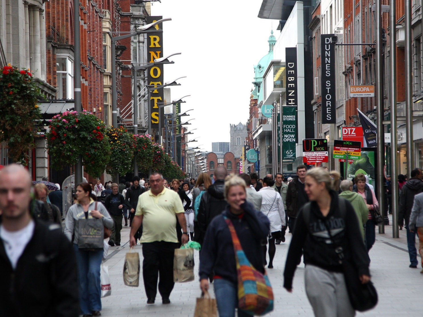 No More Forced Masks: Ireland to Dump Most Remaining COVID Rules - Vimarsana News