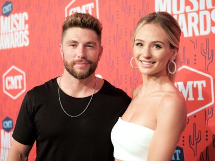 NASHVILLE, TENNESSEE - JUNE 05: Chris Lane and Lauren Bushnell attend the 2019 CMT Music Award at Bridgestone Arena on June 5, 2019 in Nashville, Tennessee. (Photo by Jason Kempin/Getty Images for CMT)