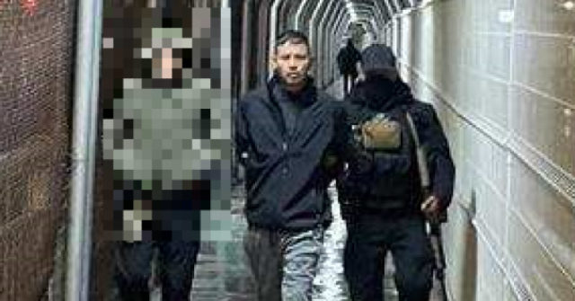 EXCLUSIVE: Cartel Terrorizes Border City in Mexico as Cops Arrest, Surrender Fugitive to U.S. Authorities - Vimarsana News