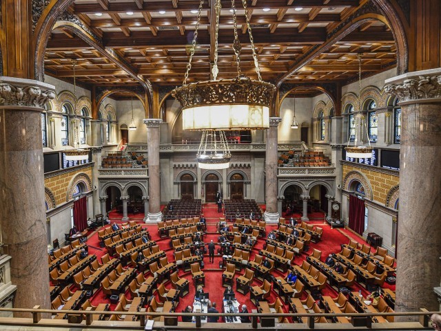 Republican Lawsuit Accuses NY Democrats of Gerrymandering Maps - Vimarsana News