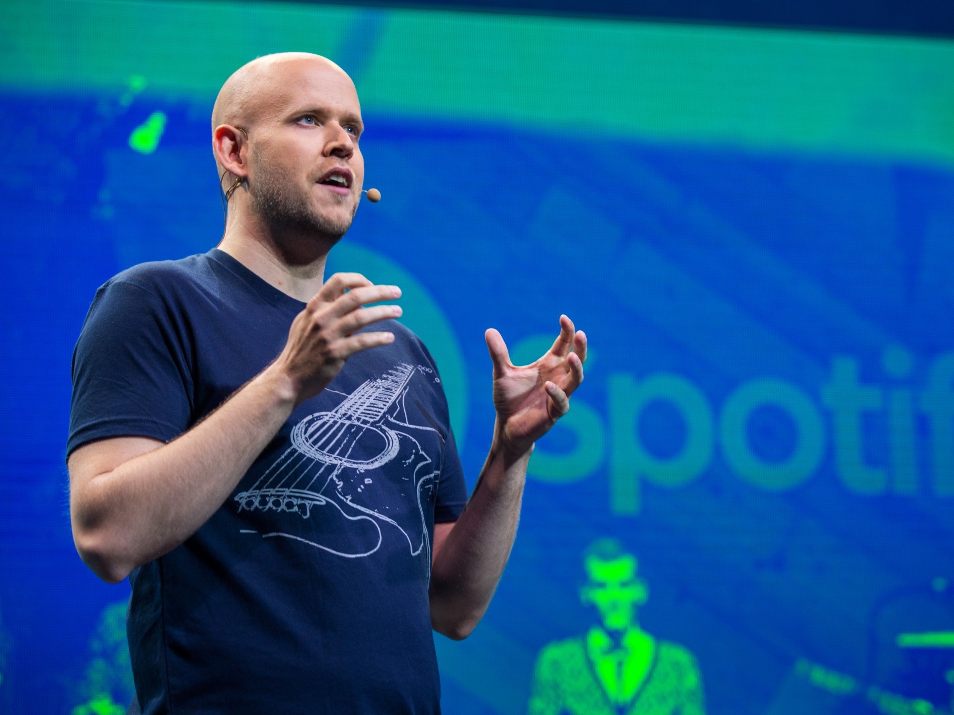 Spotify CEO Backs Joe Rogan amid N-Word Controversy: Canceling Him Not the Answer - Vimarsana News