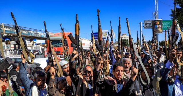 UN Security Council Extends Yemen Arms Embargo To All Huthi Rebels 