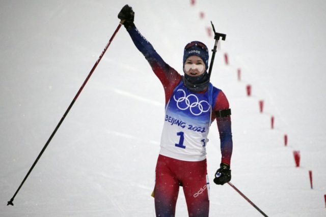 Norway takes three more medals in women's, men's biathlon events