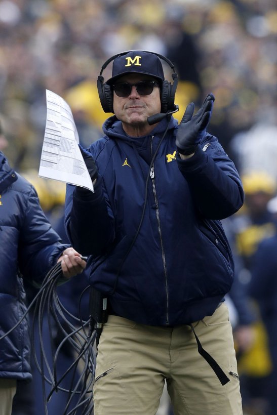 College Football Michigan Coach Jim Harbaugh Agrees To New 5 Year Contract Breitbart 3240