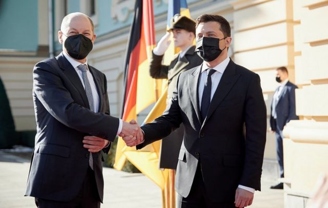 Germany to send lethal munitions to Ukraine in policy reversal
