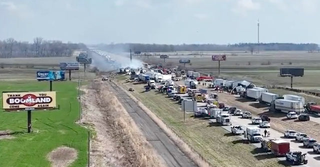 VIDEO - Reports: 5 Dead in 70 Vehicle Pile-Up on Missouri Interstate