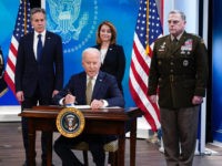 Joe Biden Sending Machine Guns, Rifles, Grenade Launchers to Ukraine