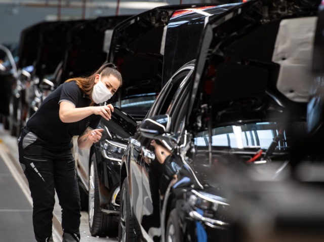 SINDELFINGEN, GERMANY - SEPTEMBER 02: Workers assemble the new S-Class Mercedes-Benz passe