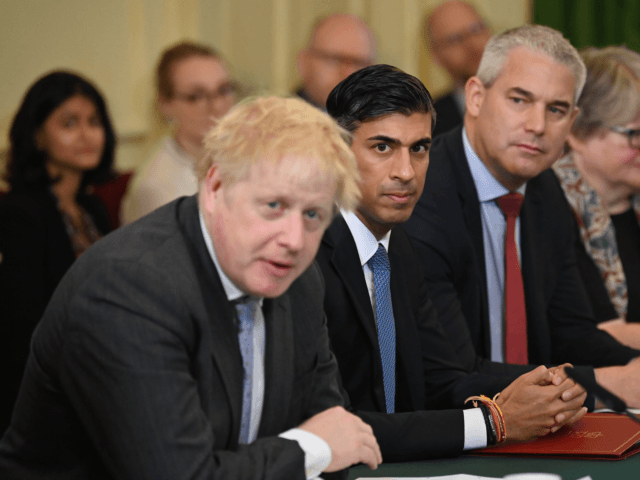 LONDON, ENGLAND - SEPTEMBER 17: UK prime minister Boris Johnson (L) flanked by Britain's Chancellor of the Exchequer Rishi Sunak (C) speaks at the first post-reshuffle cabinet meeting in Downing Street, on September 17, 2021 in London, England. (Photo by Ben Stansall - WPA Pool/Getty Images)