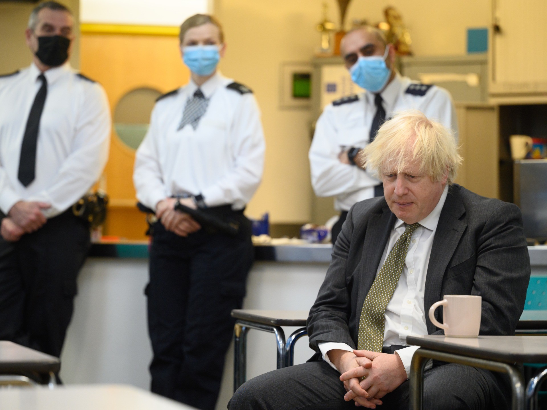 UK Police Fine 20 People for Downing Street Lockdown Violations - Vimarsana News