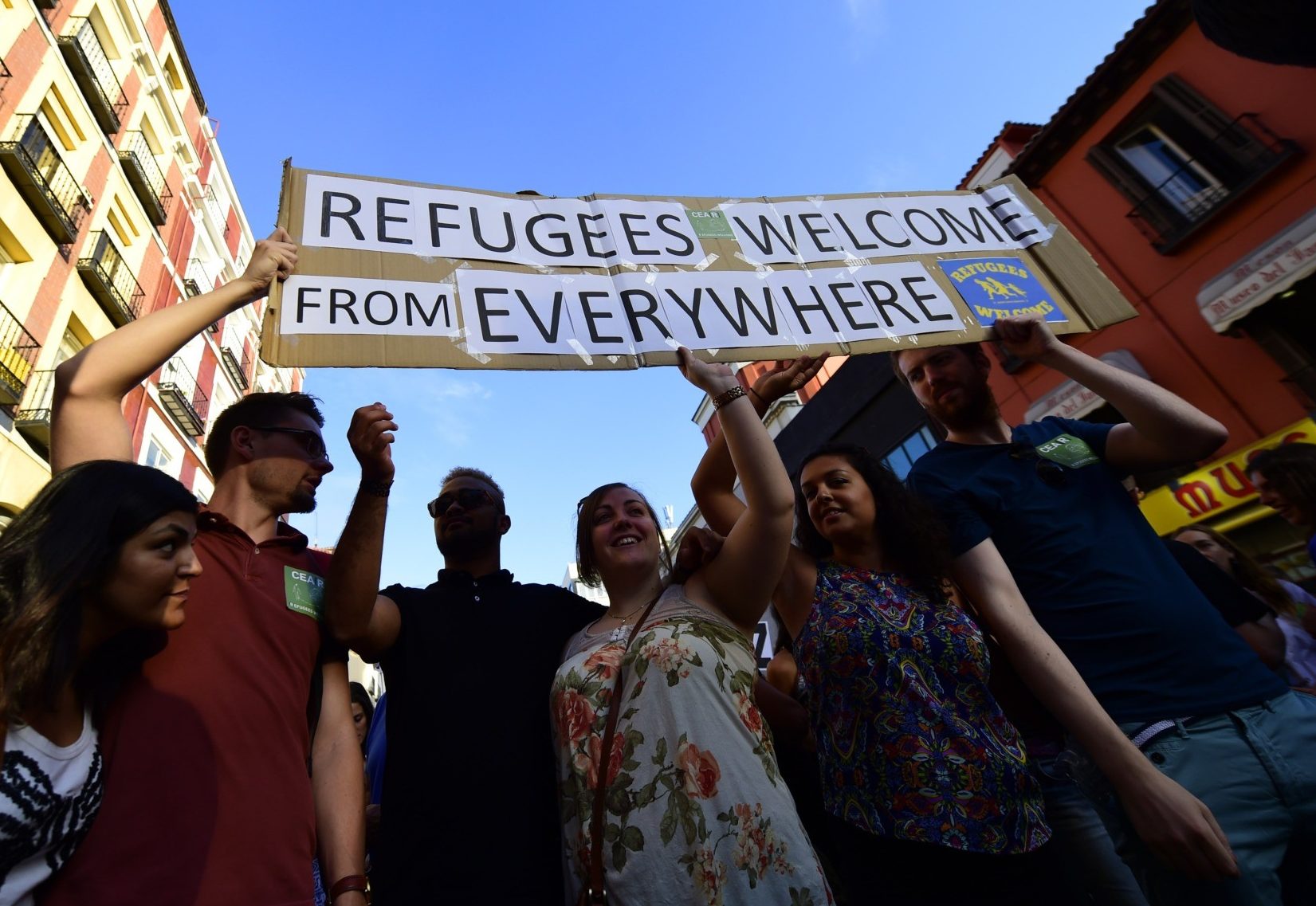 Journo Quizzes Men Claiming to be '60' Year Old Refugees from Ukraine - Vimarsana News
