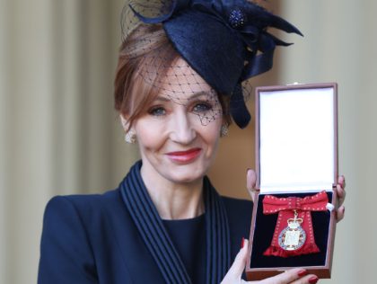 LONDON, ENGLAND - DECEMBER 12: Harry Potter author JK Rowling after she was made a Companion of Honour by the Duke of Cambridge during an Investiture ceremony at Buckingham Palace on December 12, 2017 in London, England. (Phopto by Andrew Matthews - WPA Pool/Getty Images)