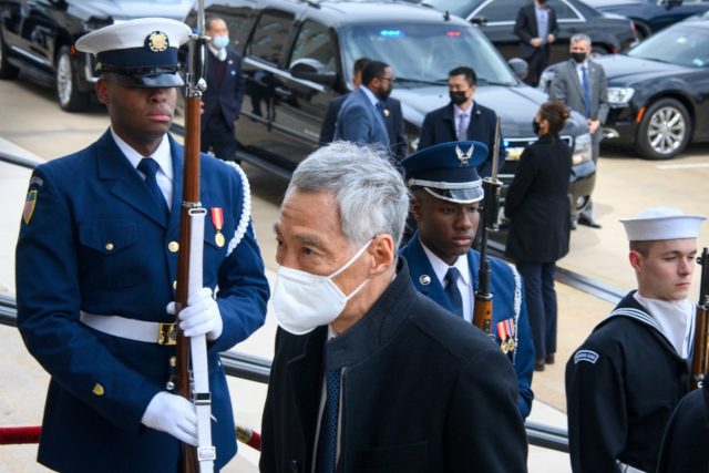 Singapore's Prime Minister Lee Hsien Loong visited the Pentagon and continues his Washingt