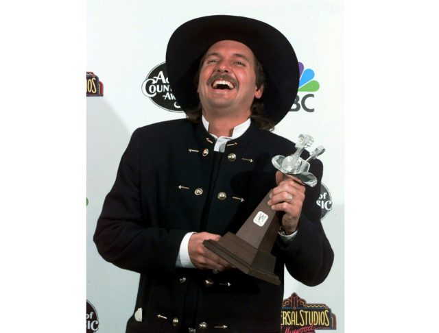 Country Music Singer Jeff Carson Dies of Heart Attack at 58 - Vimarsana News
