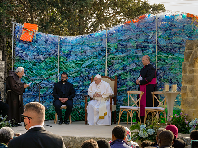 Pope Francis Urges Malta to Become 'Safe Haven' for Migrants - Vimarsana News