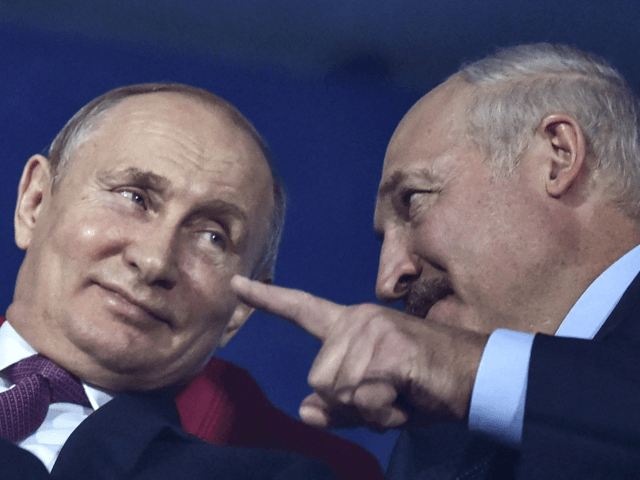 Russian president Vladimir Putin (L) and Belarus' president Alexander Lukashenko attend the closing ceremony of the 2019 European Games in Minsk on June 30, 2019. (Photo by Sergei GAPON / AFP) (Photo by SERGEI GAPON/AFP via Getty Images)