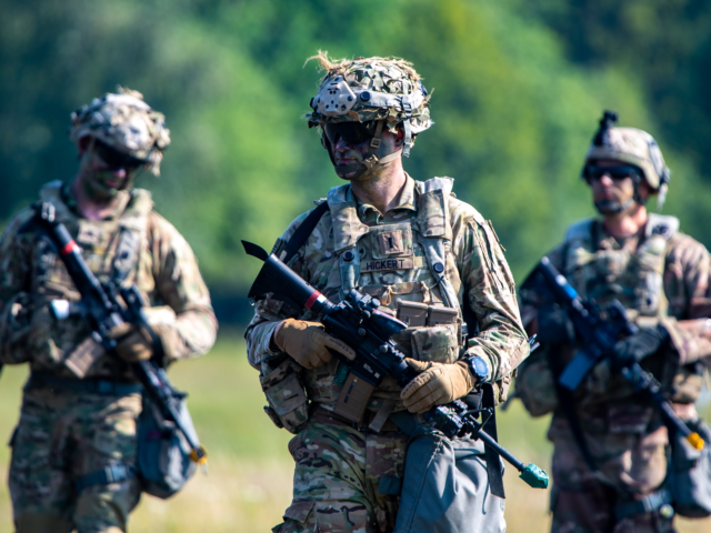 Ο στρατός των Ηνωμένων Πολιτειών εκπαιδεύει Ουκρανούς στρατιώτες στη Γερμανία, παραδέχεται το Πεντάγωνο