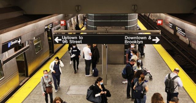 New York City Subway Shooting: Suspect Wounds 5, Possible Explosives