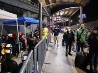 House Republicans, Democrats Beg Biden to Open U.S. Borders to Ukrainians