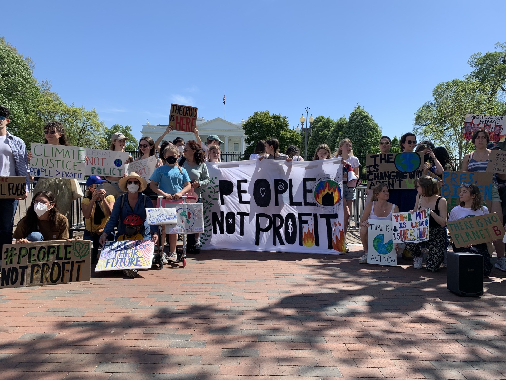 Watch Live: Activists Protest White House to Save Planet from "Climate Hell" - Vimarsana News