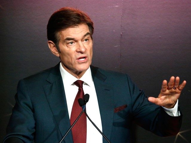 NEW YORK, NY - DECEMBER 05: Dr. Oz speaks onstage at the L'Oréal Paris Women of Worth Celebration at The Pierre Hotel on December 5, 2018 in New York City.