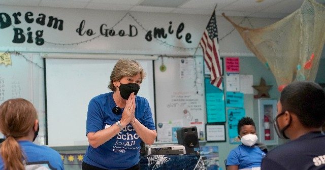 Randi Weingarten: Parental Rights Bills Are the 'Way in Which Wars Start' - Vimarsana News