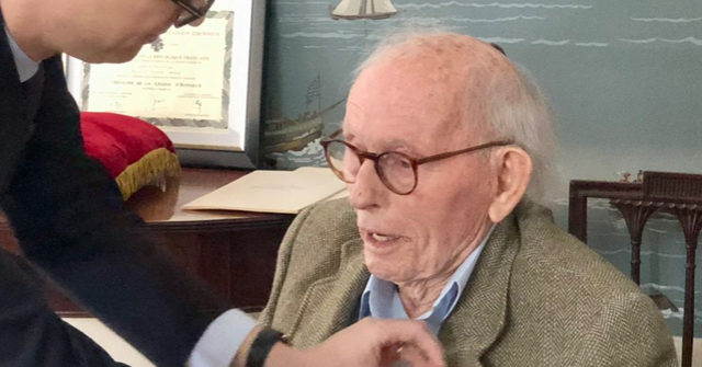 PHOTOS - WWII Veteran Awarded French Legion of Honor: 'A True Hero' - Vimarsana News