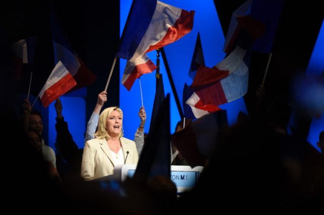 French far-right presidential candidate Marine Le Pen vows to issue fines to Muslims who wear headscarves in public