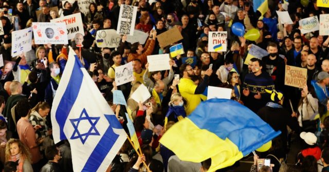 Russians Flee Putin Regime Join Ukraine Refugees for Safety in Israel