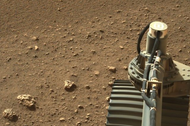 Mars rover searches for evidence of past life at ancient river delta