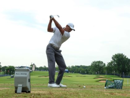 Tiger Woods Ditches Nike’s for FootJoy at PGA Championship