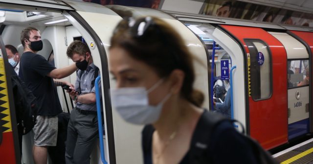 4,000 People Fined for Not Wearing Masks on London’s Public Transport