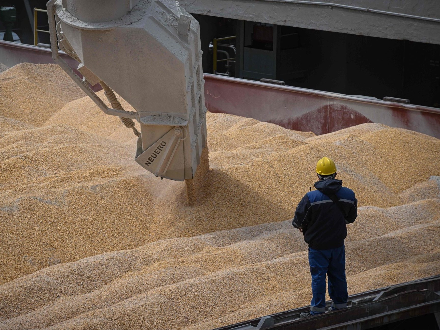 Russia Tells West it will End Grain Blockade Once Sanctions are Lifted - Vimarsana News