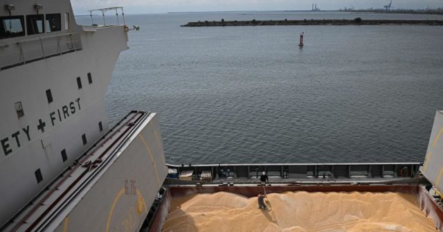 UK Backs Plan to Escort Grain Ships Past Russia's Ukraine Blockade