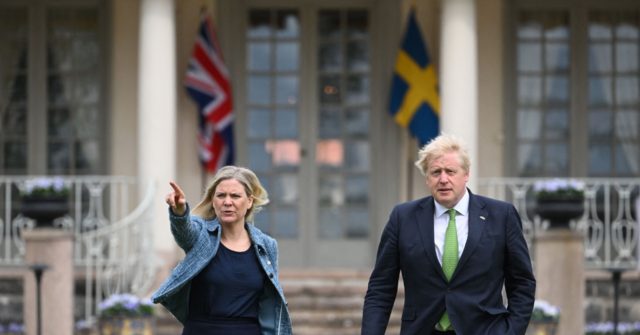 United Kingdom Signs Defence Pledge to Protect Sweden from Russia