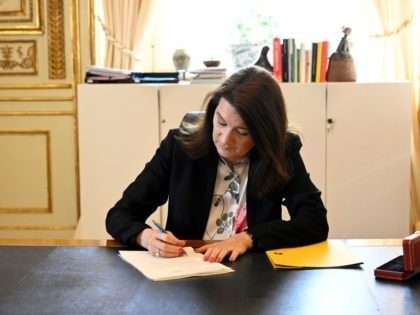 Sweden's Minister of Foreígn Affairs Ann Linde signs Sweden's application for NATO membership at the Ministry of Foreign Affairs in Stockholm, Sweden, on May 17, 2022. - Sweden OUT (Photo by Henrik MONTGOMERY / TT News Agency / AFP) / Sweden OUT (Photo by HENRIK MONTGOMERY/TT News Agency/AFP via Getty …