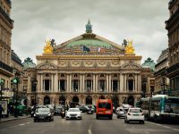 Woman Claims Paris Opera Rejected Her for Job over Internship at Conservative Newspaper
