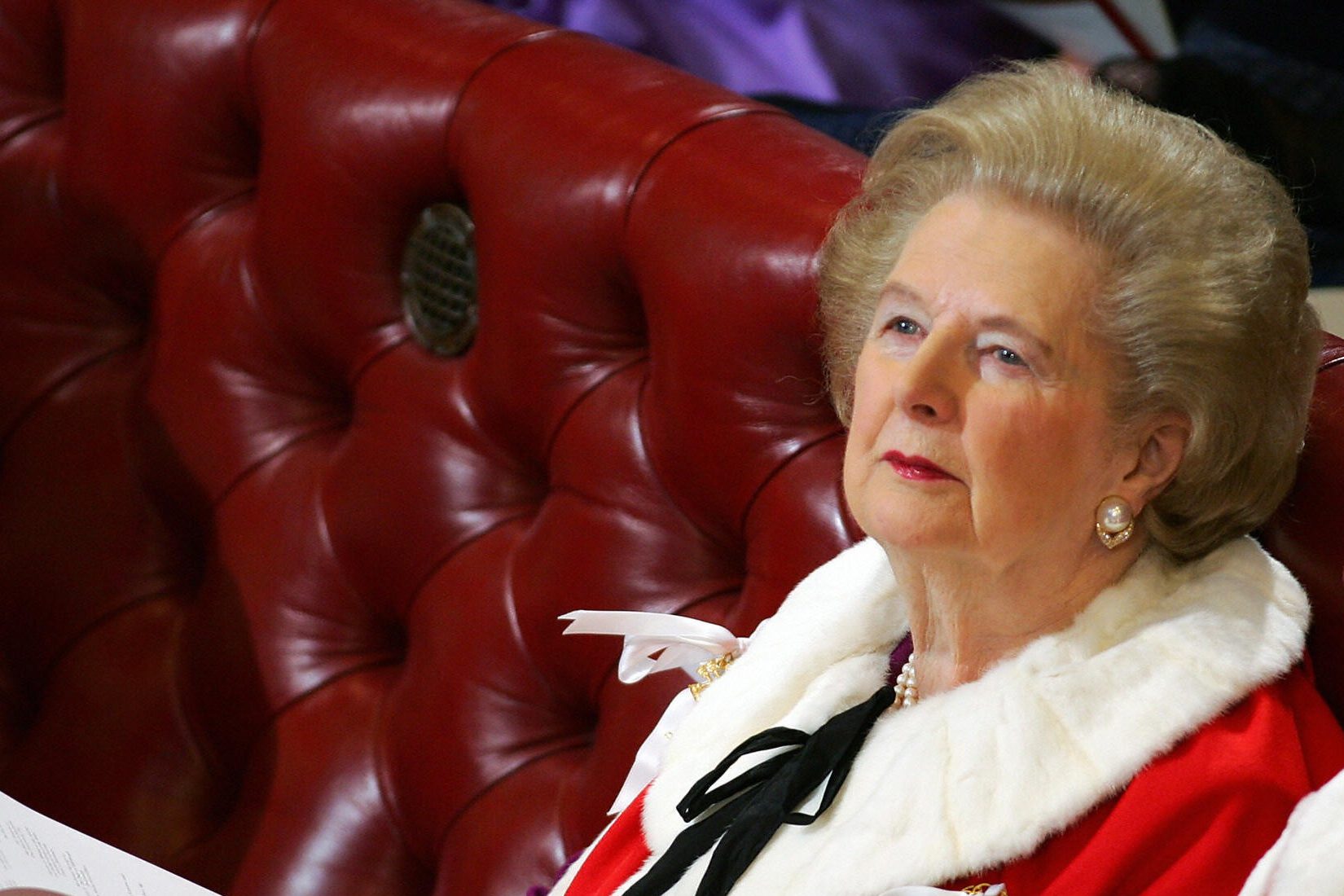 VID: Activists Including University Art Centre Director Egg Thatcher Statue - Vimarsana News