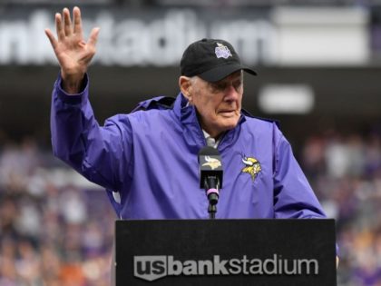 Hall of Fame Coach Bud Grant Wants NFL to Restrict Touchbacks, Fair Catches, and Kneeldowns