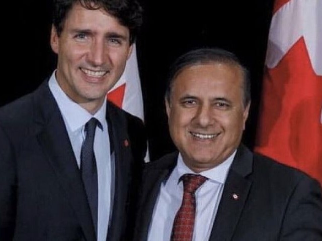 Canada: Leftist Lawmaker Caught Virtually 'Attending' Parliament Session from Toilet - Vimarsana News