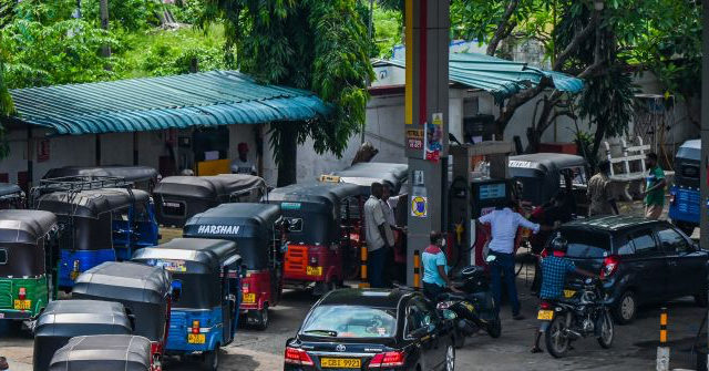 Sri Lanka Runs Out of Fuel, Says it Faces ‘Most Difficult’ Summer