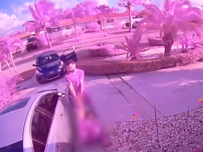 VIDEO: Suspect Drags, Allegedly Kidnaps Struggling Woman in Florida